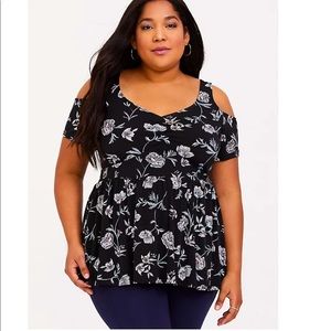 TORRID BLACK FLORAL STUDIO KNIT PEPLUM TOP